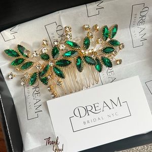 Emerald Green & gold hair comb